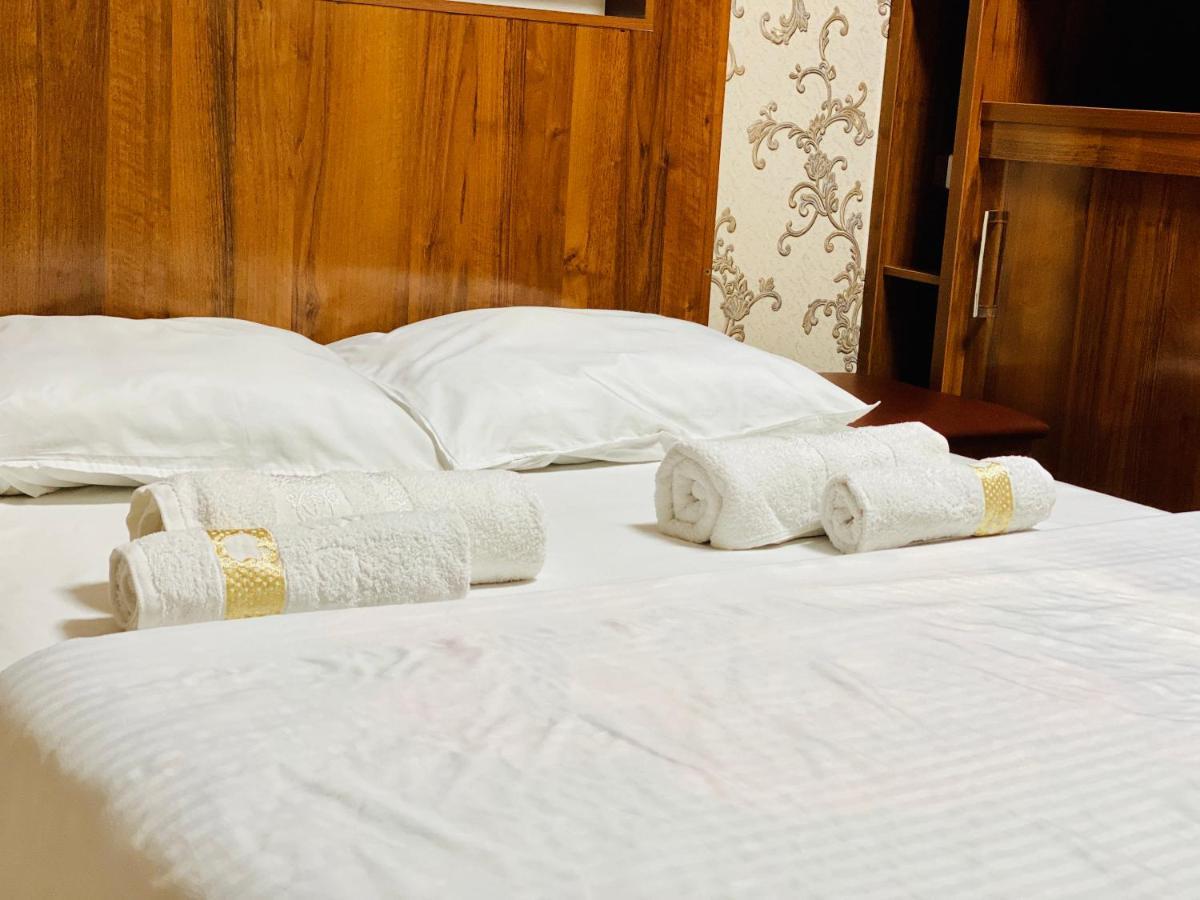 Rohat Hotel Kokand Bagian luar foto